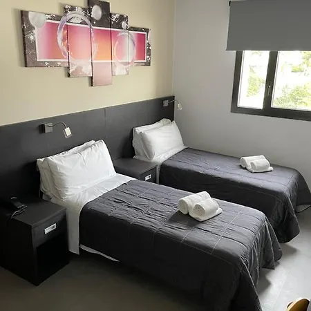 6 Bis Hotel Castelldefels
