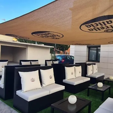 6 Bis Hotel Castelldefels