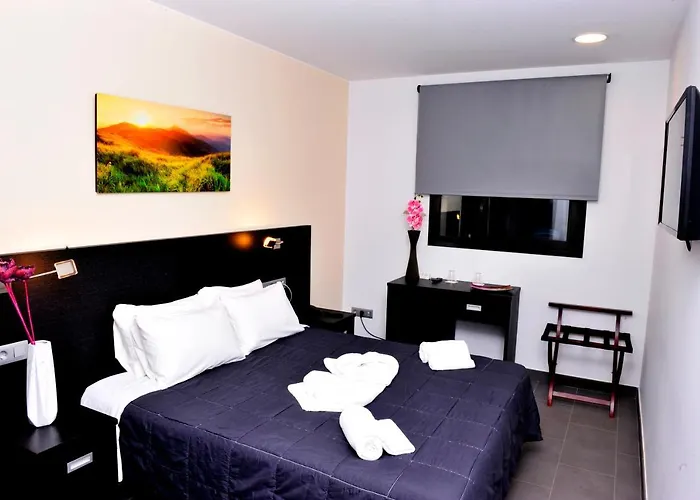 Hotel 6 Bis 2*
