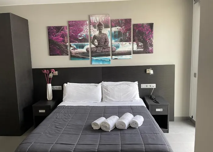 6 Bis Hotel Castelldefels