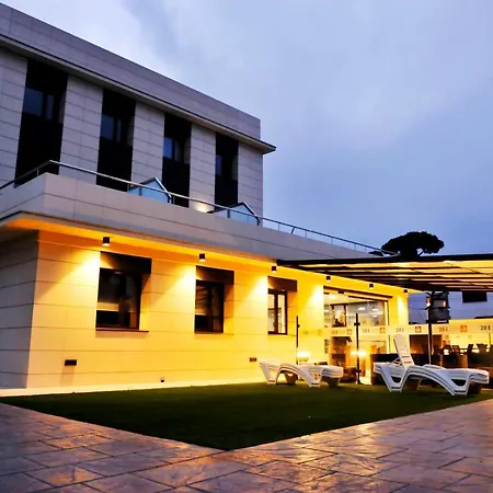 Hotel 6 Bis Castelldefels