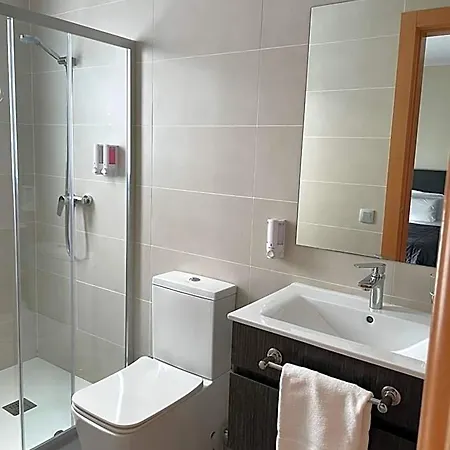 6 Bis Hotel
